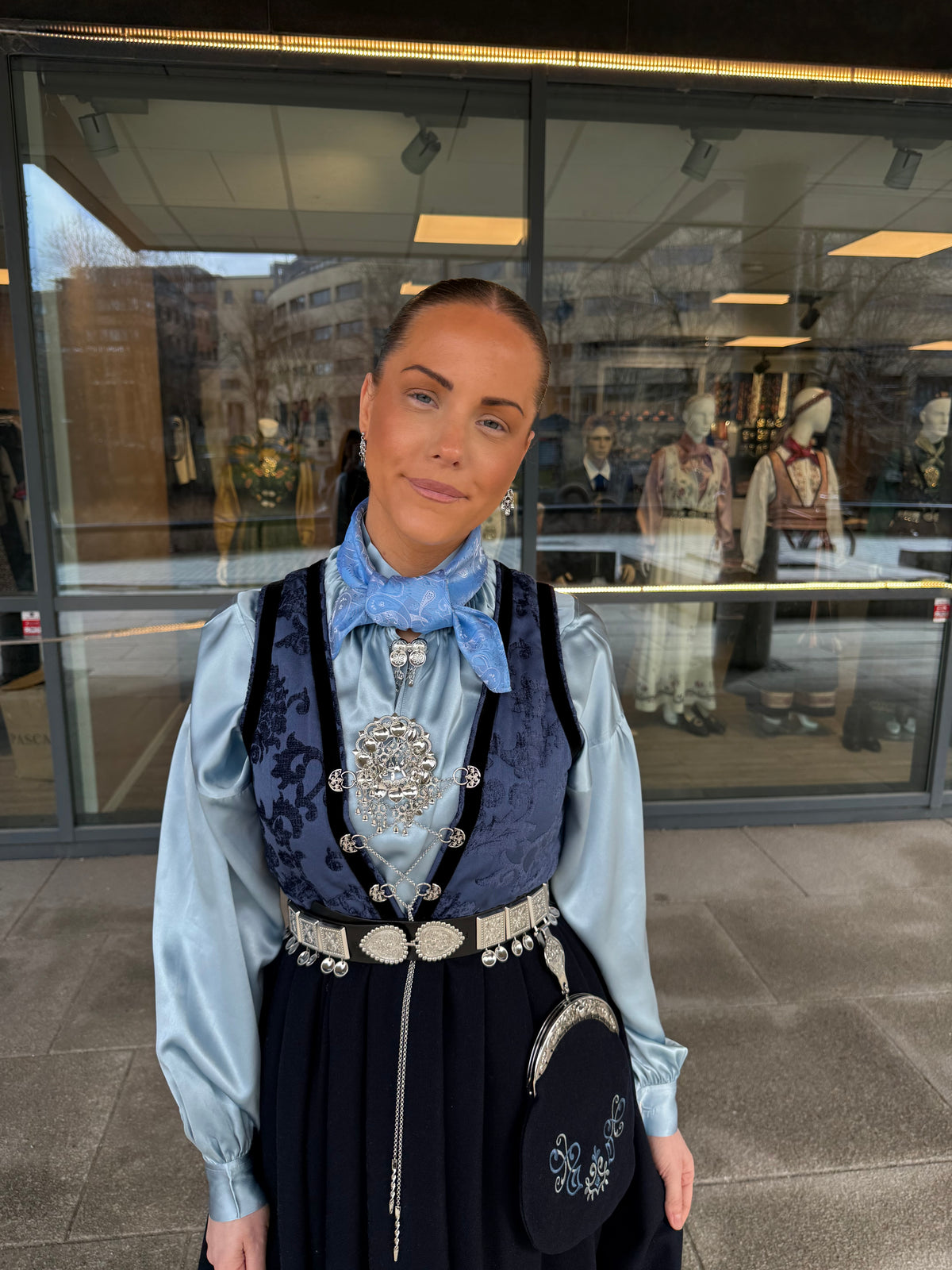 Silkeskjerf lyseblå Paisley