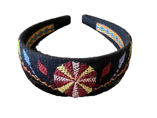 Bunadshårbøyle Åmli V