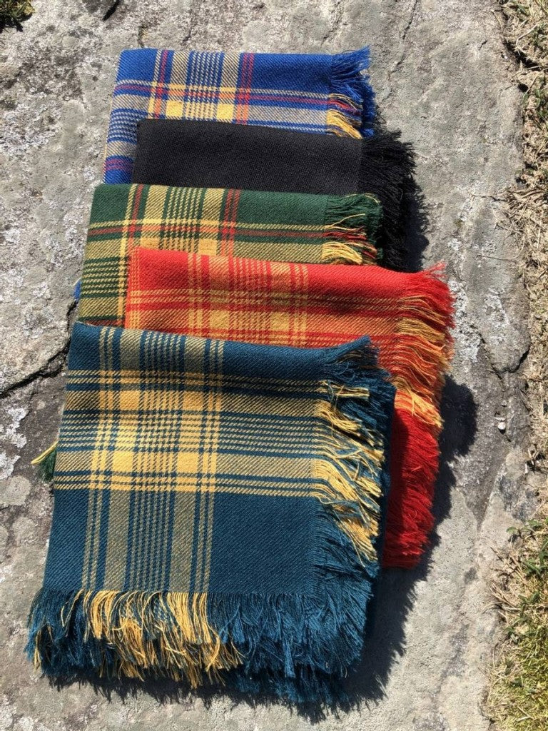 Bunadsjal Romerike blå
