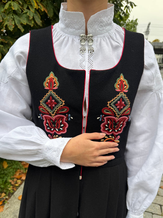 Bunadskjorte Sunnmøre fest