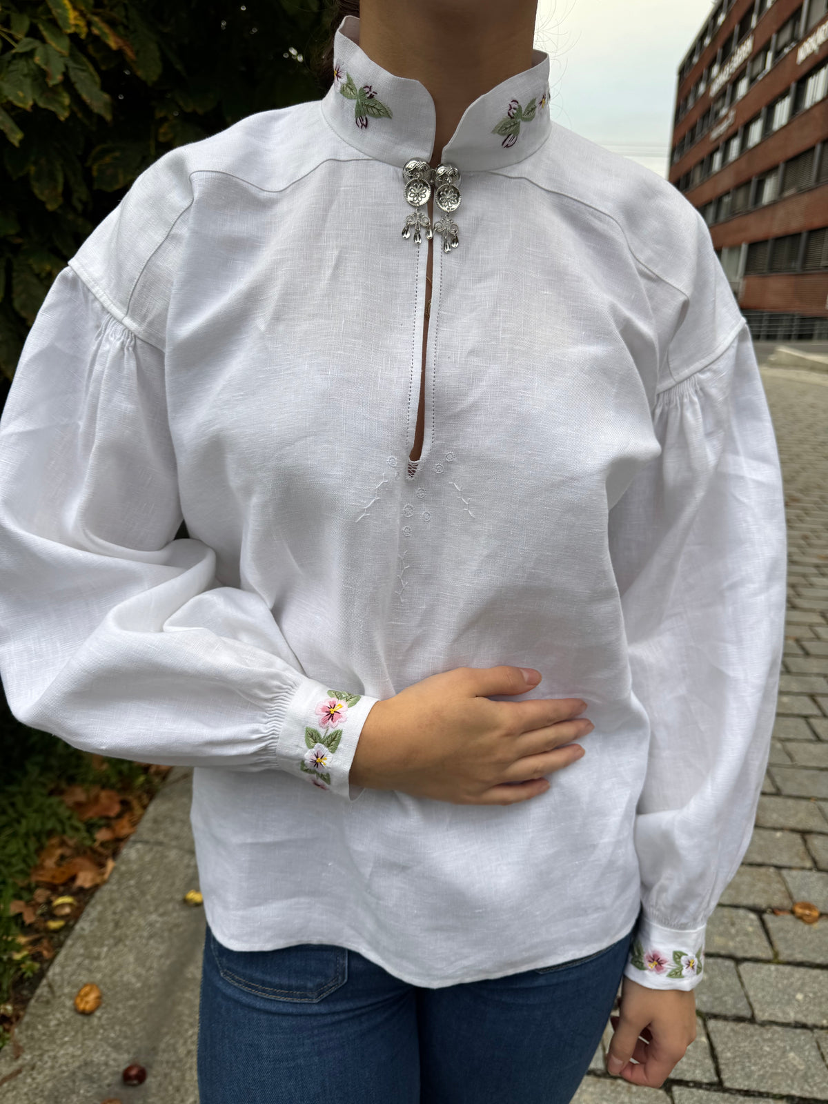 Bunadskjorte Lier