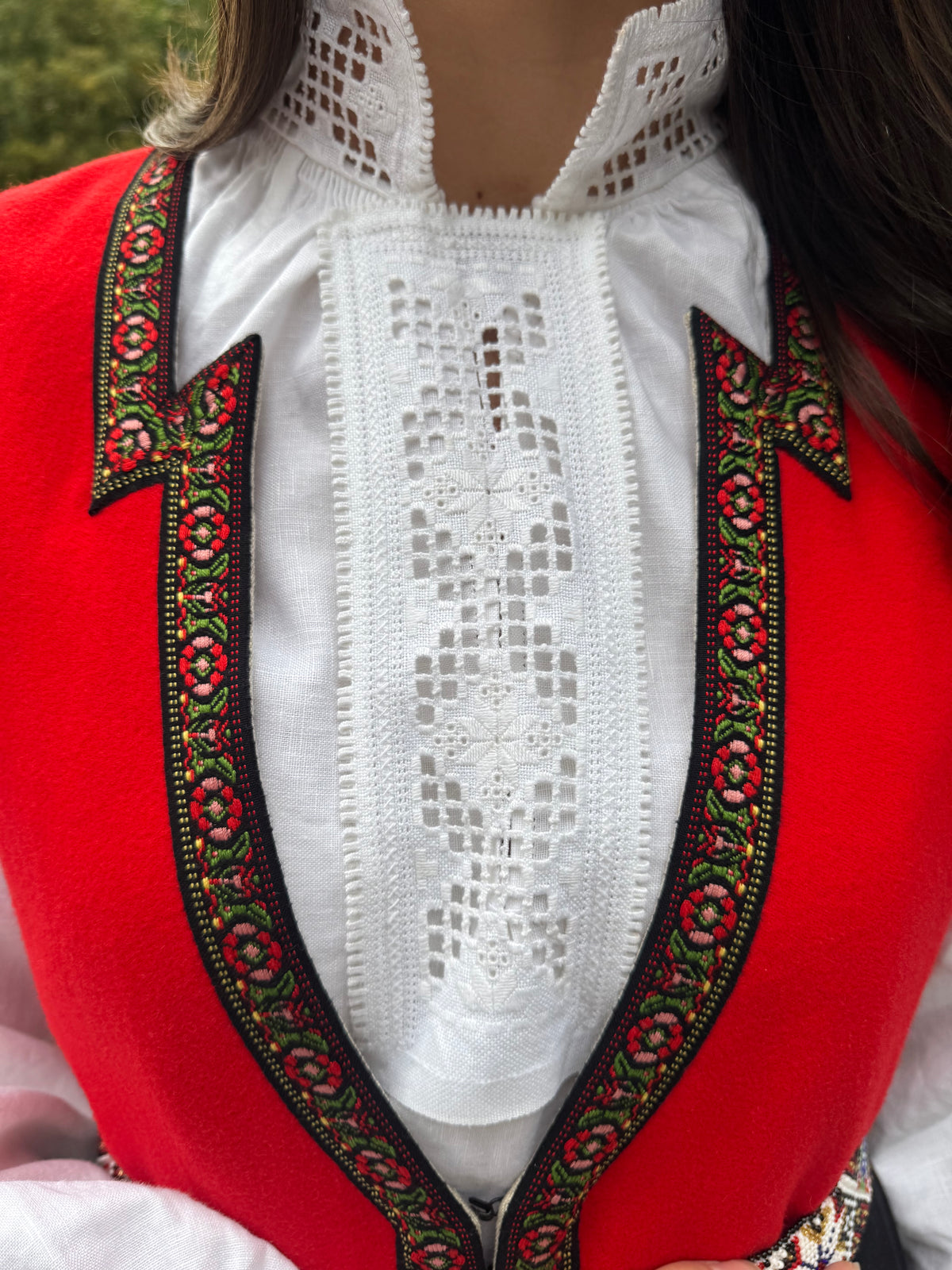 Bunadskjorte Hardanger H