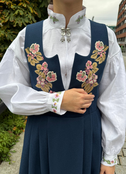 Bunadskjorte Lier