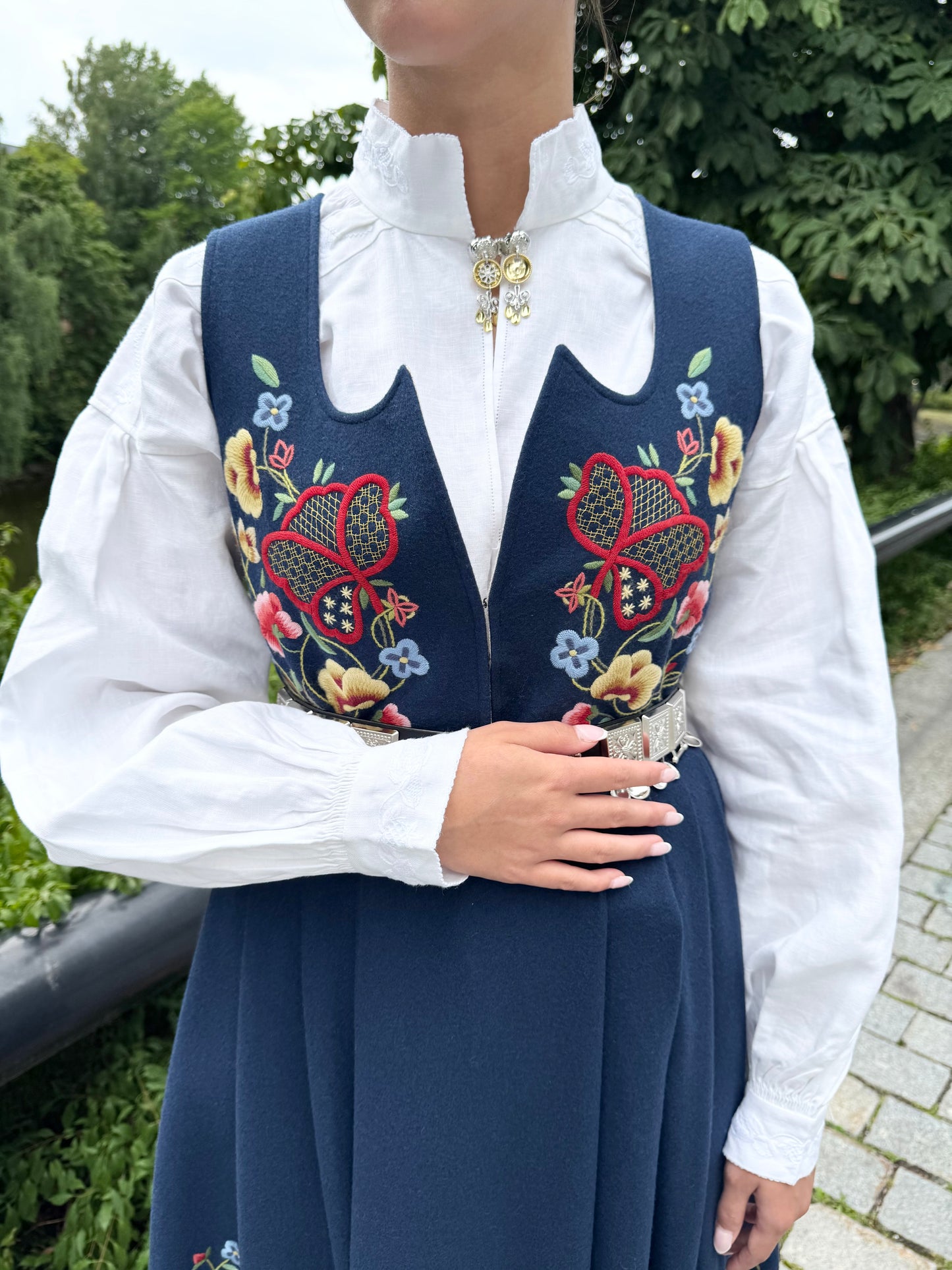 Bunadskjorte/ linskjorte Gudbrandsdalen